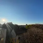Sunlight Apartment - Free Garage Parking